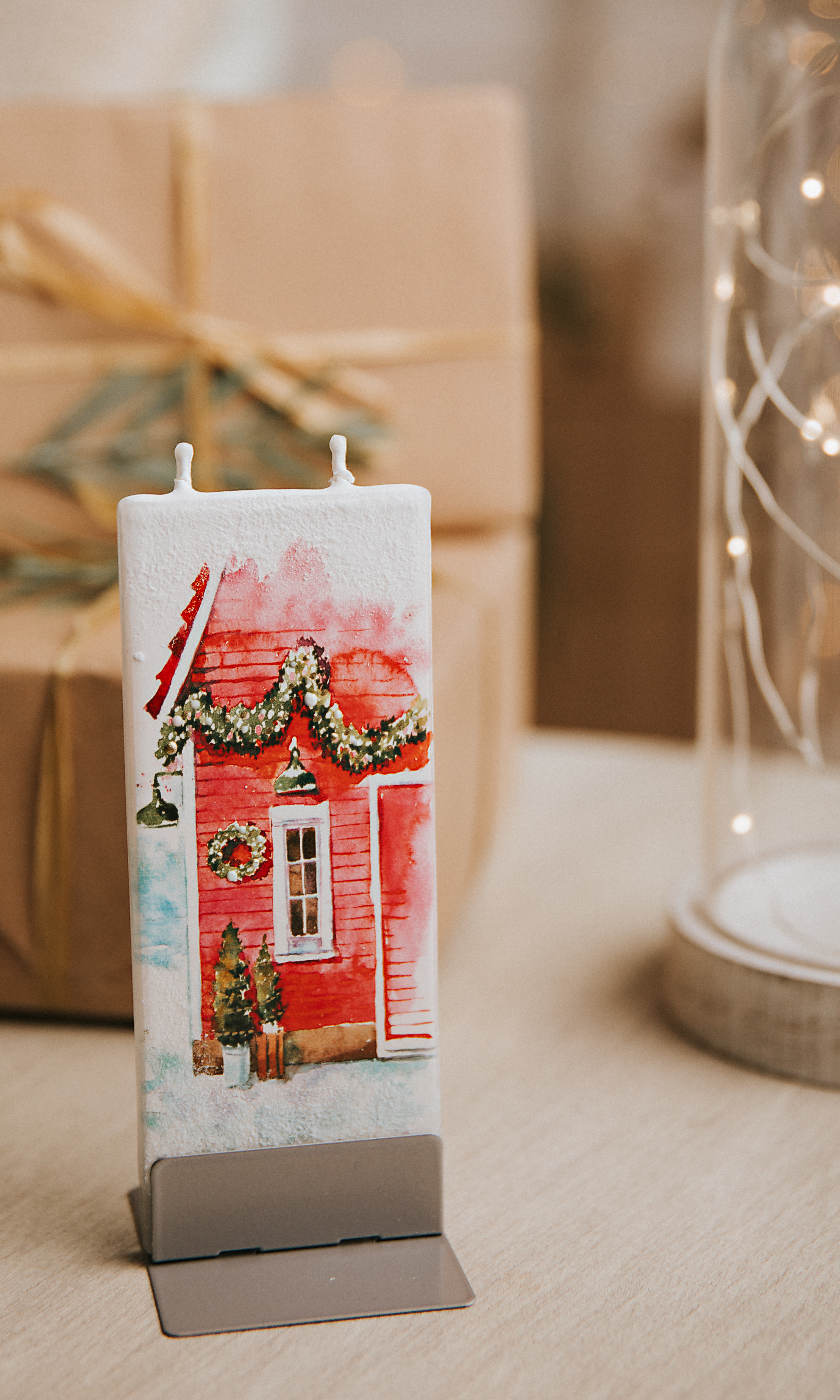 Red Winter Christmas House Candle